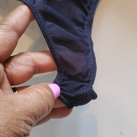 AKIRA Women's Bodysuit Size M - Picture 7 of 9